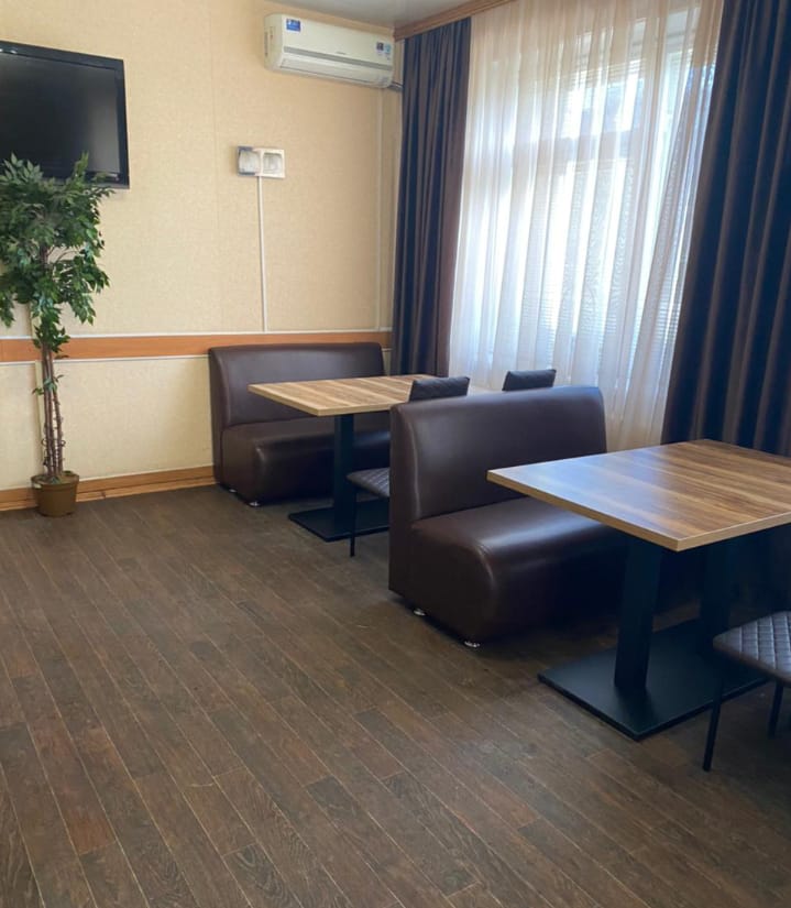 Стол Manhattan Mono